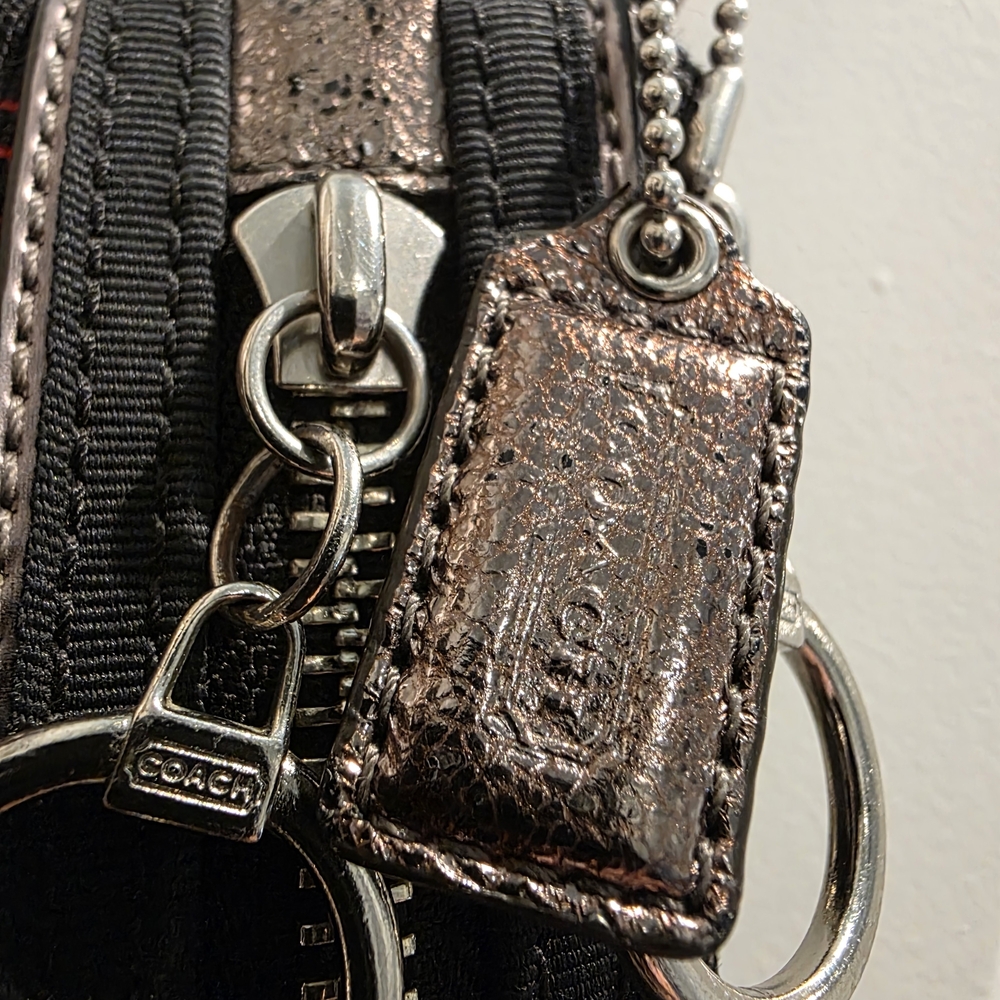 Coach Poppy Multicolor Graffiti Wristlet - Picture 3 of 9